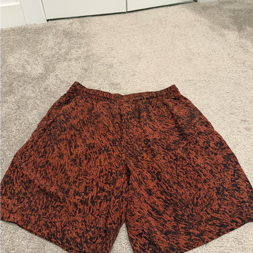lululemon athletica Men's Black and Red Athletic Shorts